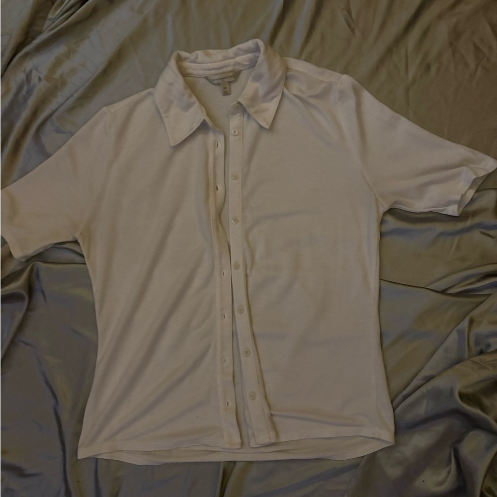 Banana Republic Casual Cream Button Down Shirt